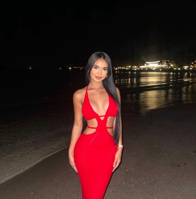 izmirescortece-1 izmirescortece-1 İzmir Escort Ece Eve, Otele, Rezidanslara Geliyorum