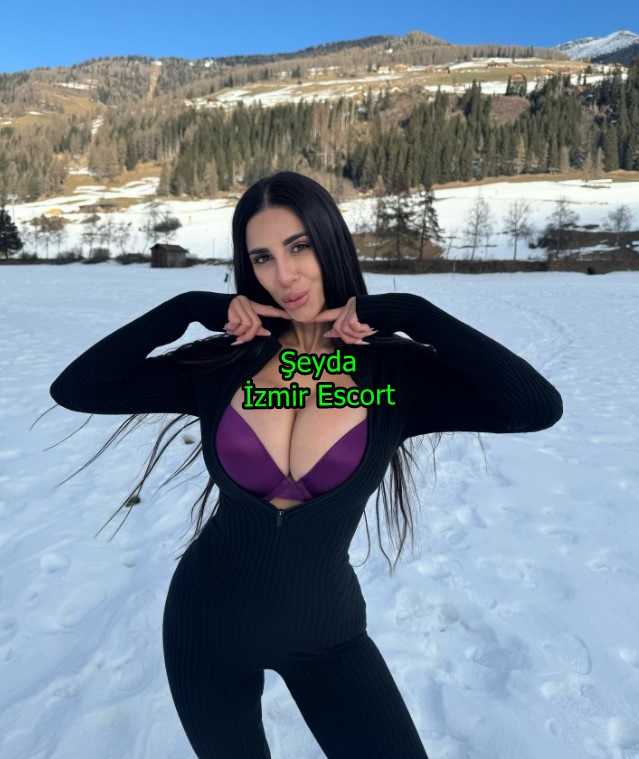izmirescortseyda-1 İzmir Escort Şeyda Hardcore Mi Yoksa Romantik Mi Sevişelim?