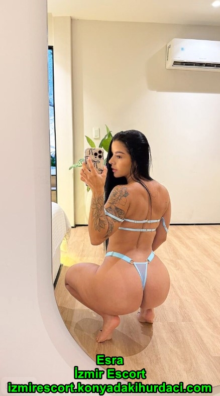 izmirescortesra-1 İzmir Escort Esra Görüşmelerimde Partnerimi Şımartıyorum
